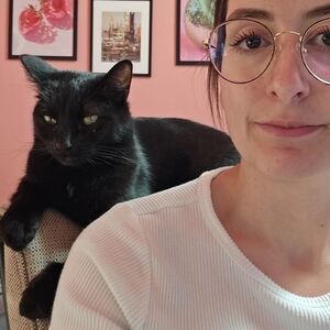 Meet your Posher, Maddie